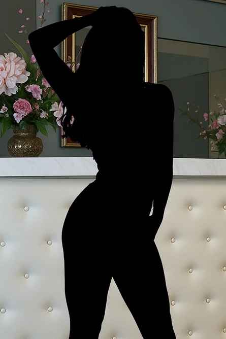 Diana is a new masseuse at the #1 erotic massage parlour in Bucharest.